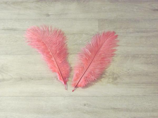 2 Straußenfedern 30 bis 35 cm rosapink