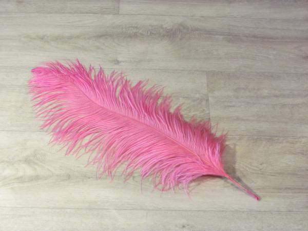 1 Straußenfeder 45 bis 50 cm pink